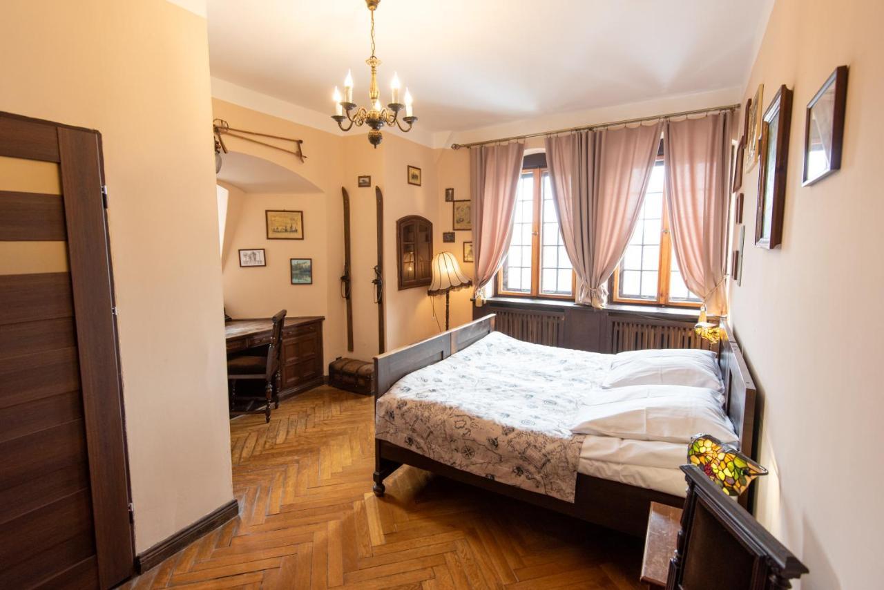 Aparthotel Zamek Czocha Lesna (Luban)