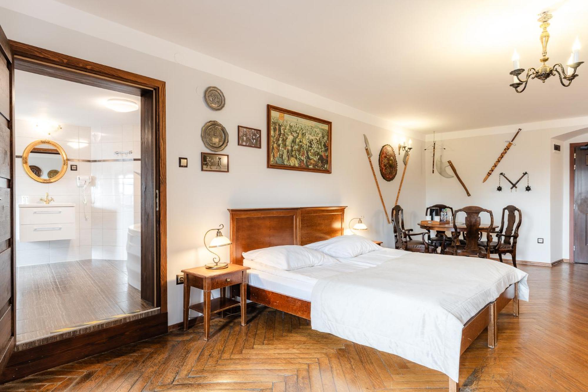 Zamek Czocha 3*