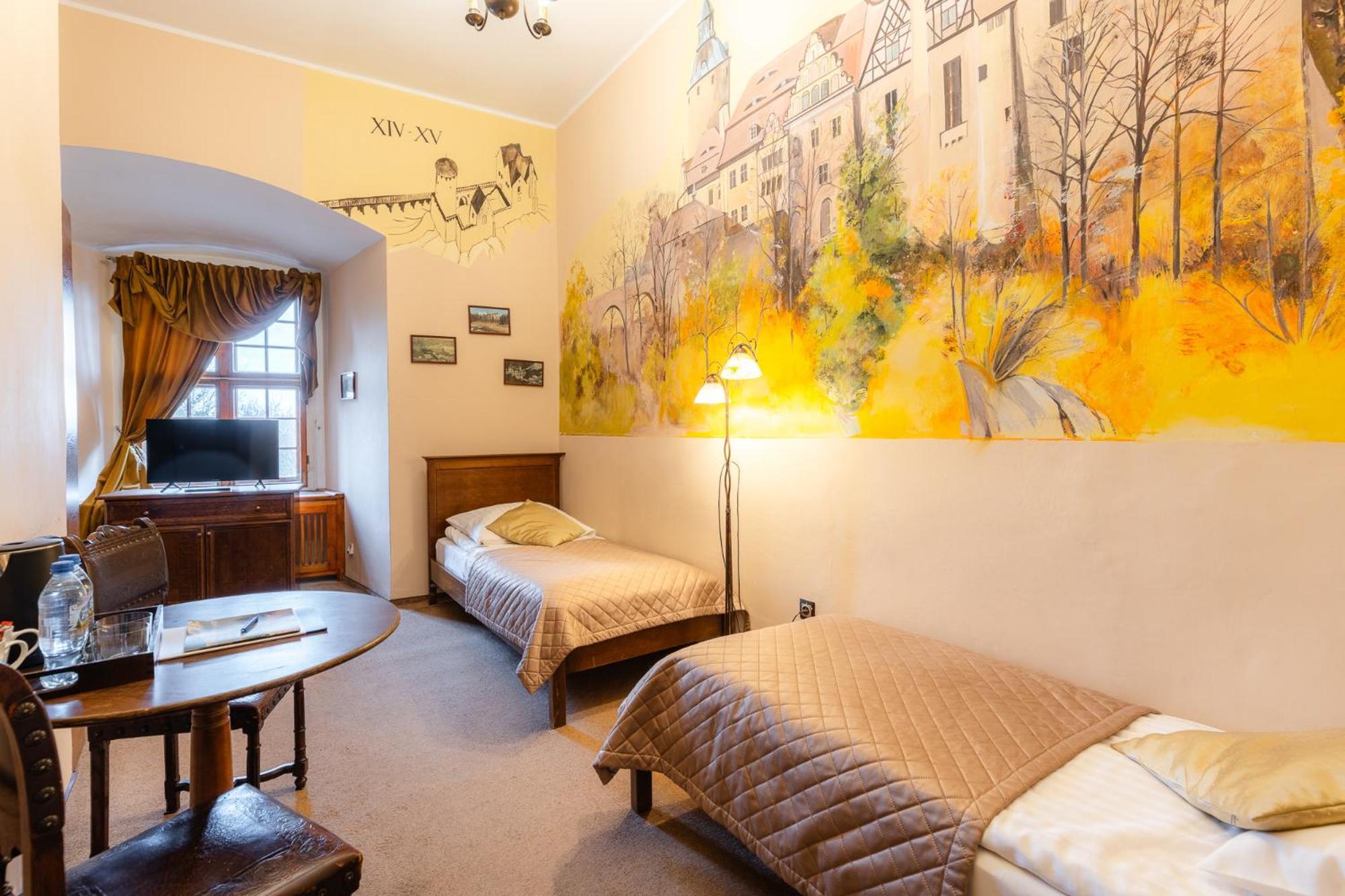 Zamek Czocha Aparthotel Lesna (Luban)