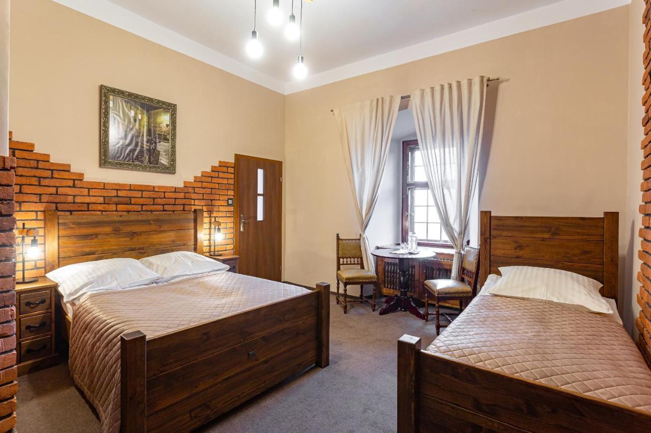 Aparthotel Zamek Czocha Lesna