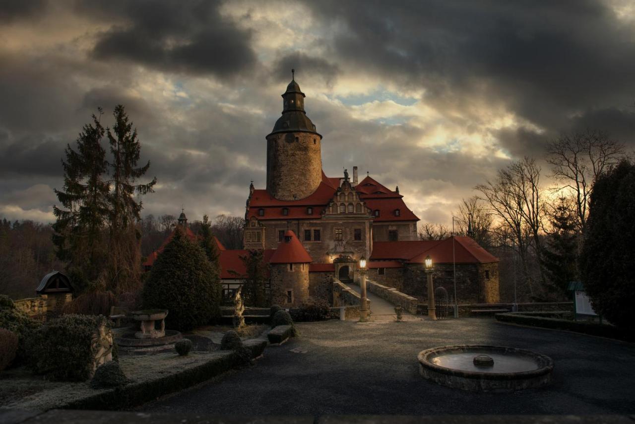 Aparthotel Zamek Czocha Leśna